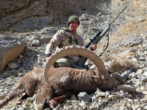 Hunt Kyrgyzstan